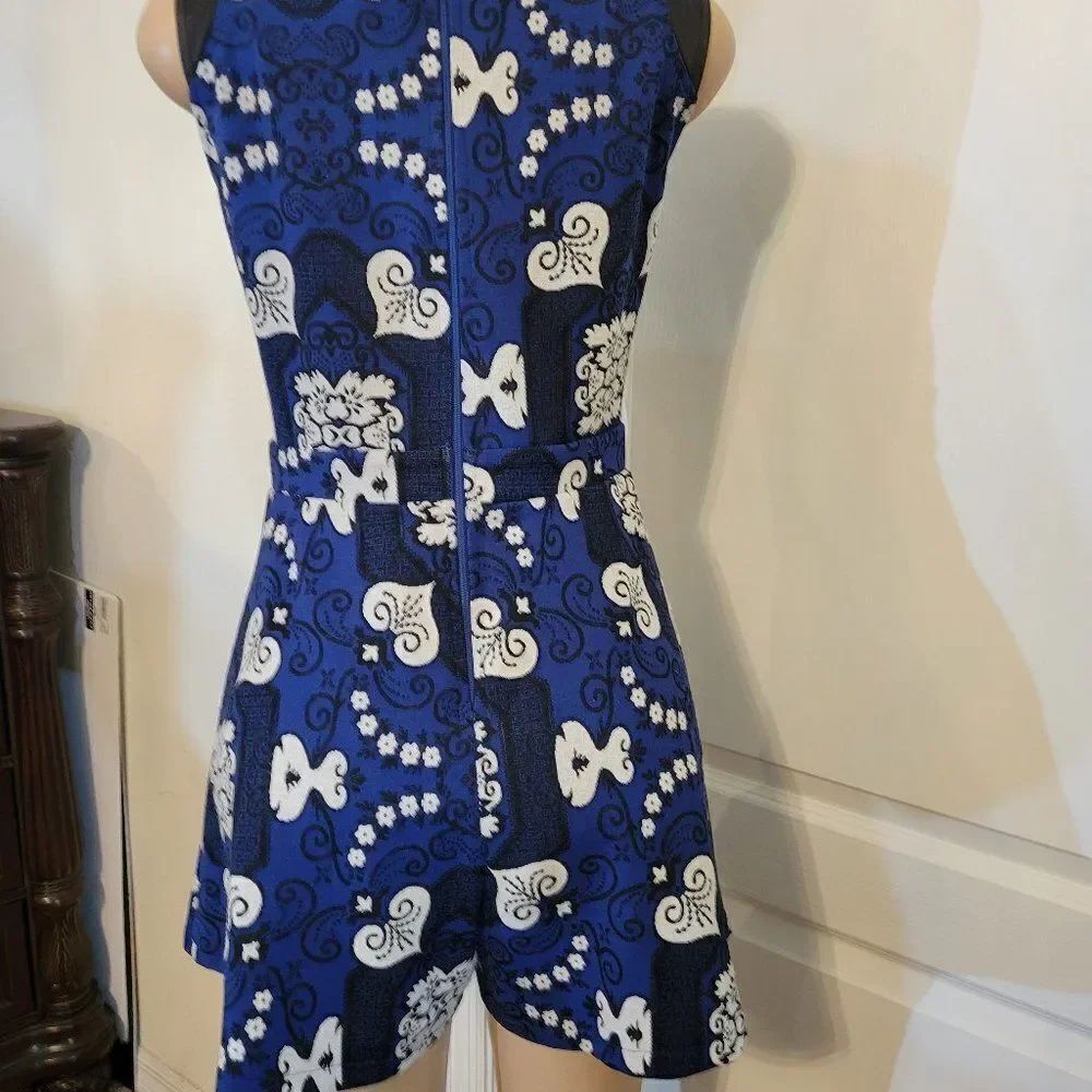 MOPLIS SLEEVELESS ZIPPER CLOSURE ROMPER - Picture 11 of 11